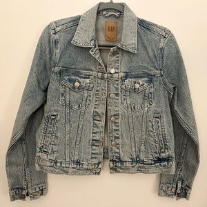 Women’s GAP Light Blue Denim Jacket